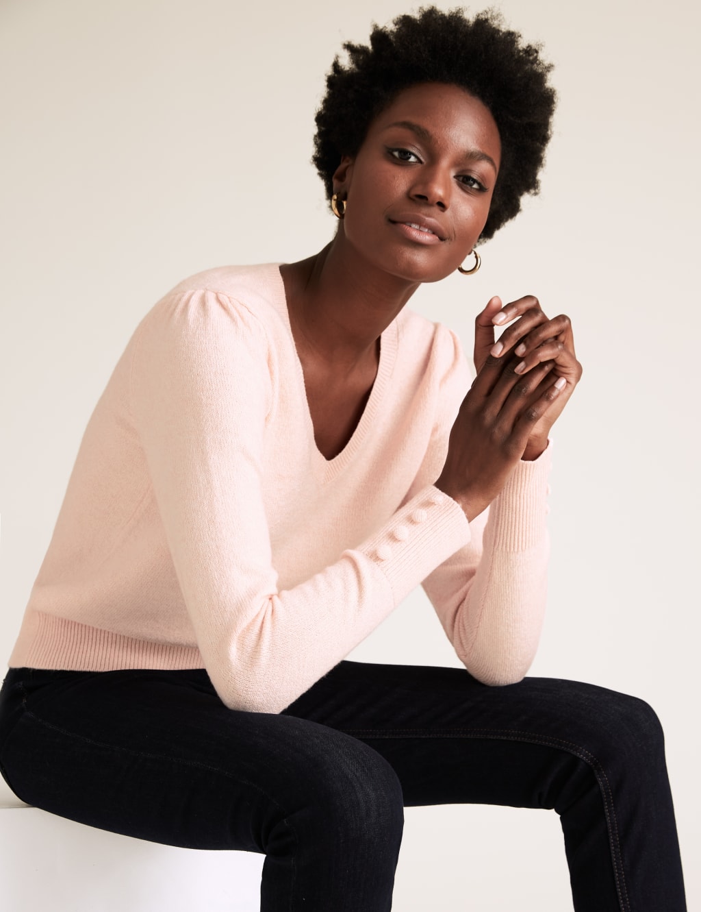 V-Neck Gathered Shoulder Jumper 3 of 5