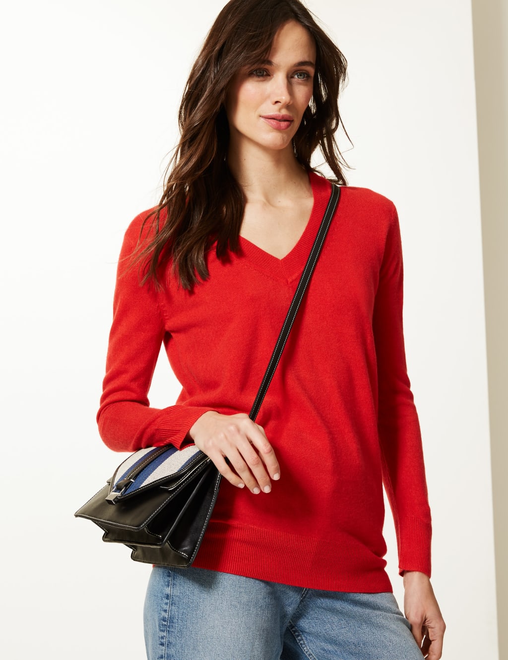 V-Neck Jumper 3 of 4