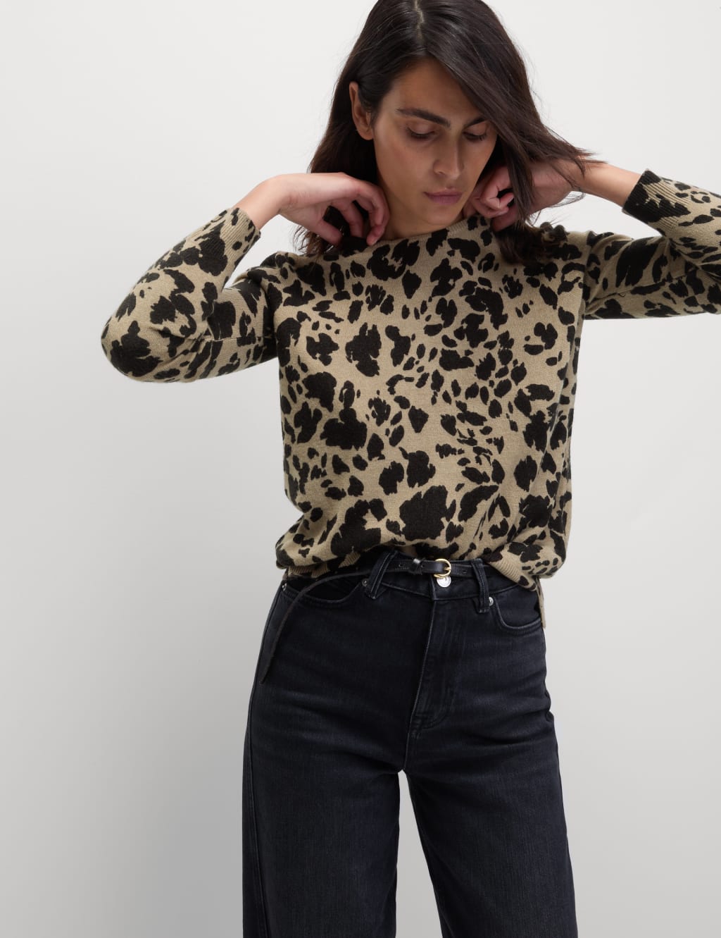 Supersoft Animal Print Crew Neck Jumper 4 of 7