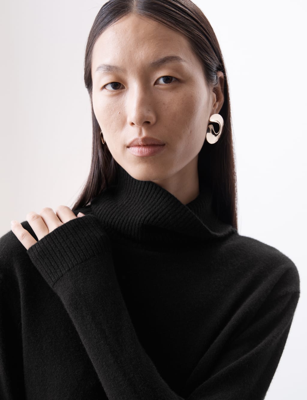 Pure Cashmere Roll Neck Jumper 5 of 8