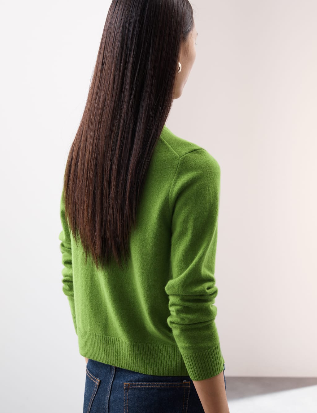 Pure Cashmere Crew Neck Relaxed Cardigan 5 of 6