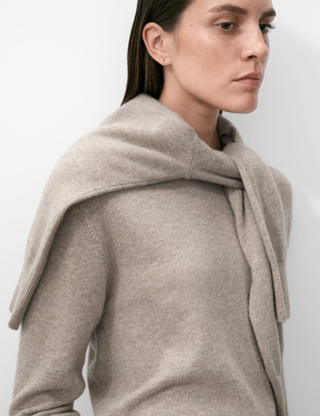 Pure Cashmere Crew Neck Jumper 6 of 7