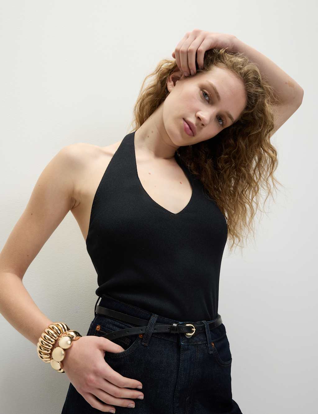 Halter Neck Fitted Knitted Top 3 of 6
