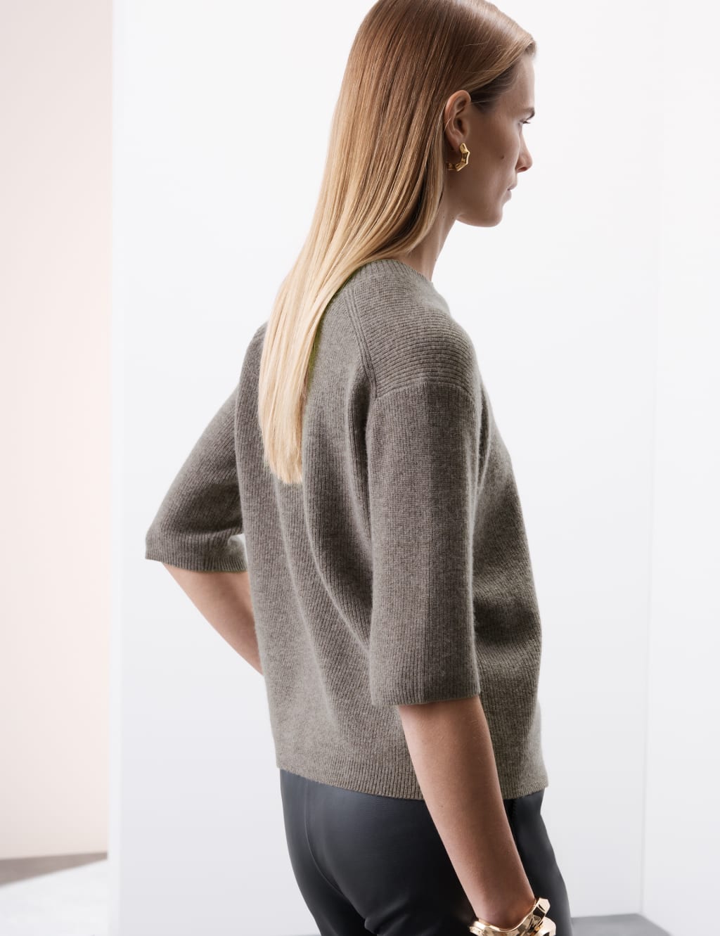 Merino Wool Rich Knitted Top with Cashmere 4 of 7