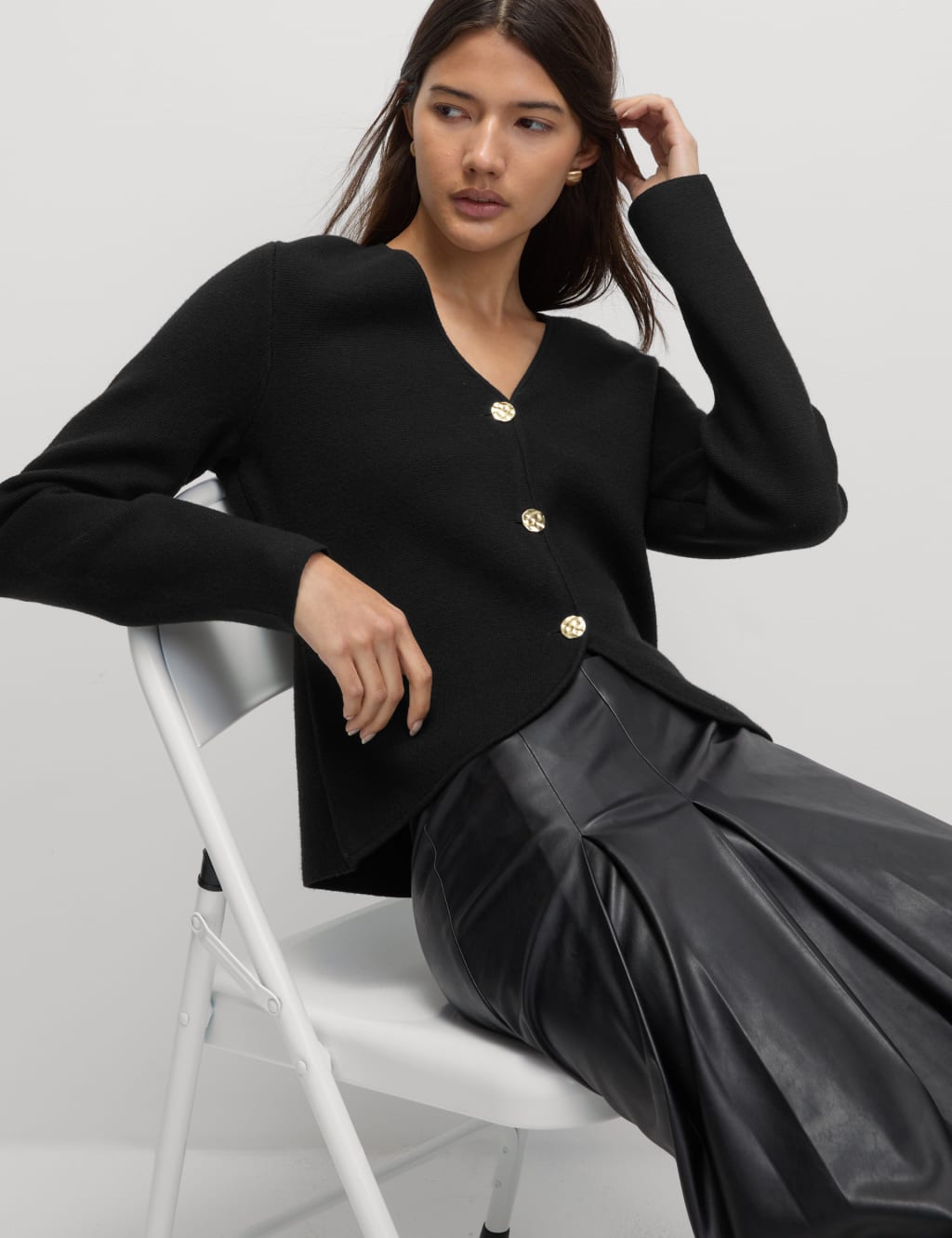 Soft Touch V-Neck Waisted Knitted Jacket 3 of 6