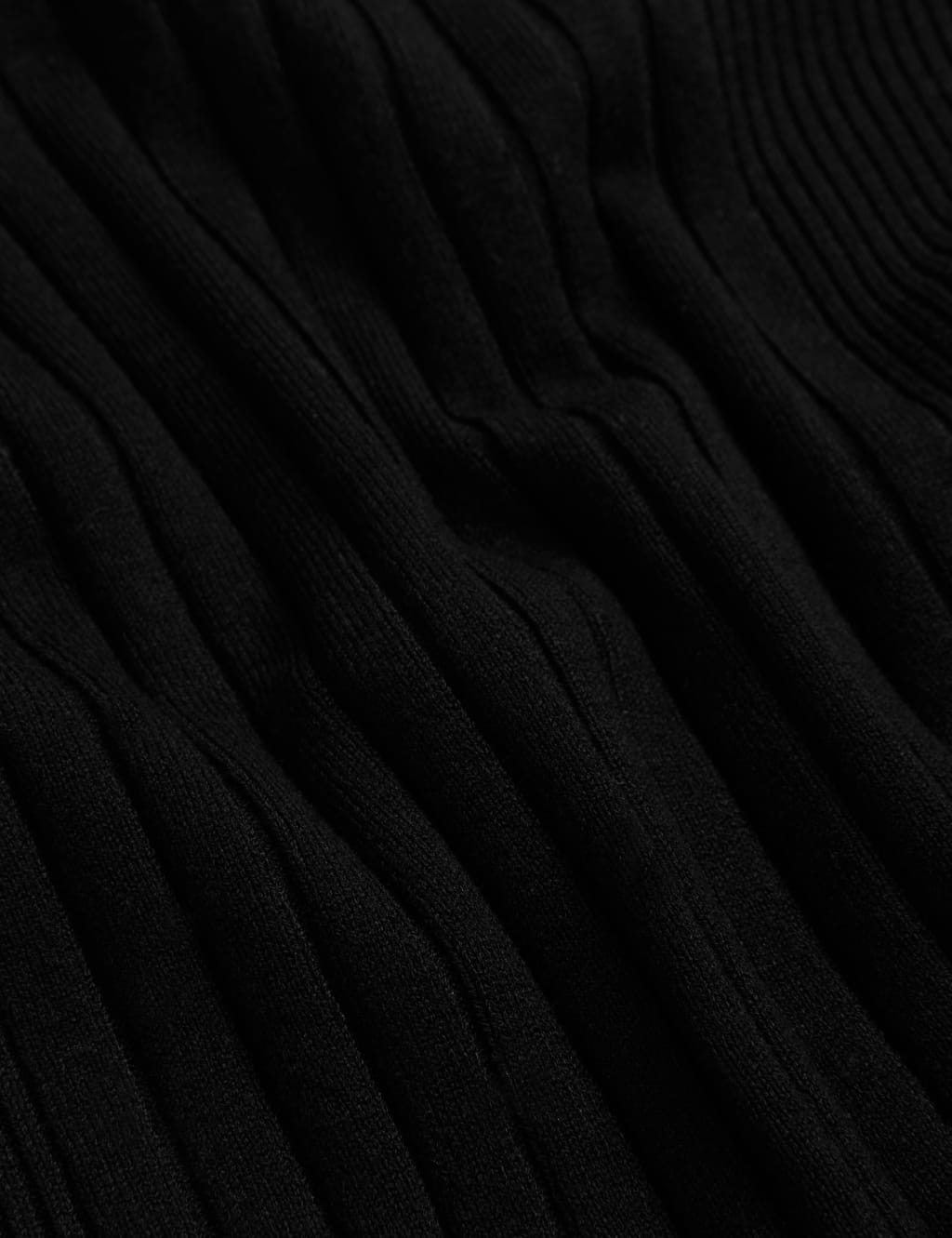 Ribbed Crew Neck Fitted Knitted Vest 6 of 6