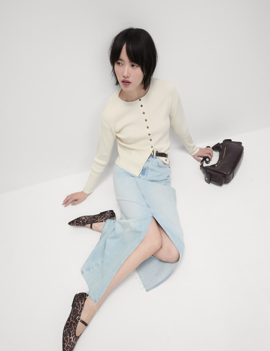 Ribbed Crew Neck Cardigan 3 of 7