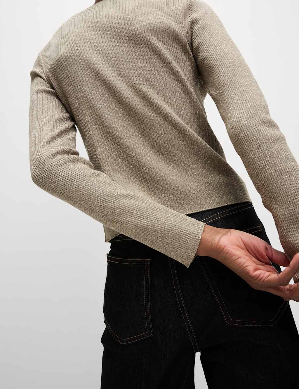Metallic Crew Neck Slim Fit Cardigan 5 of 7