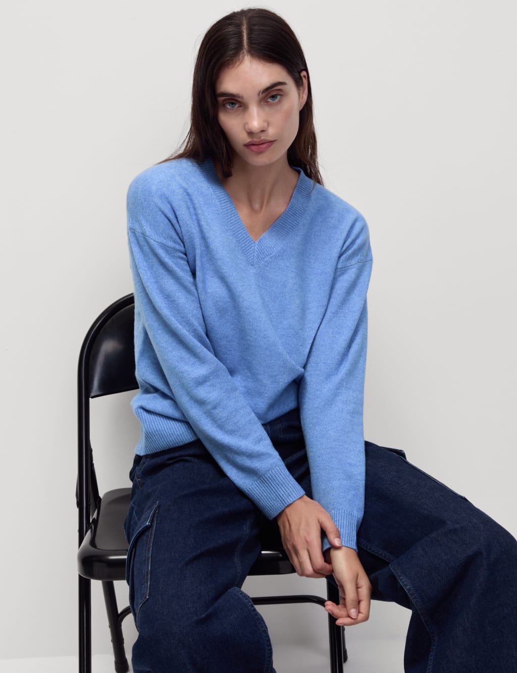 V-Neck Jumper 4 of 5