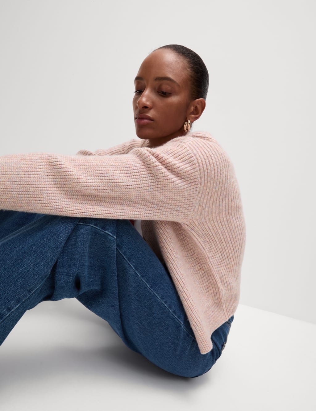 Ribbed buttoned sweater outlet