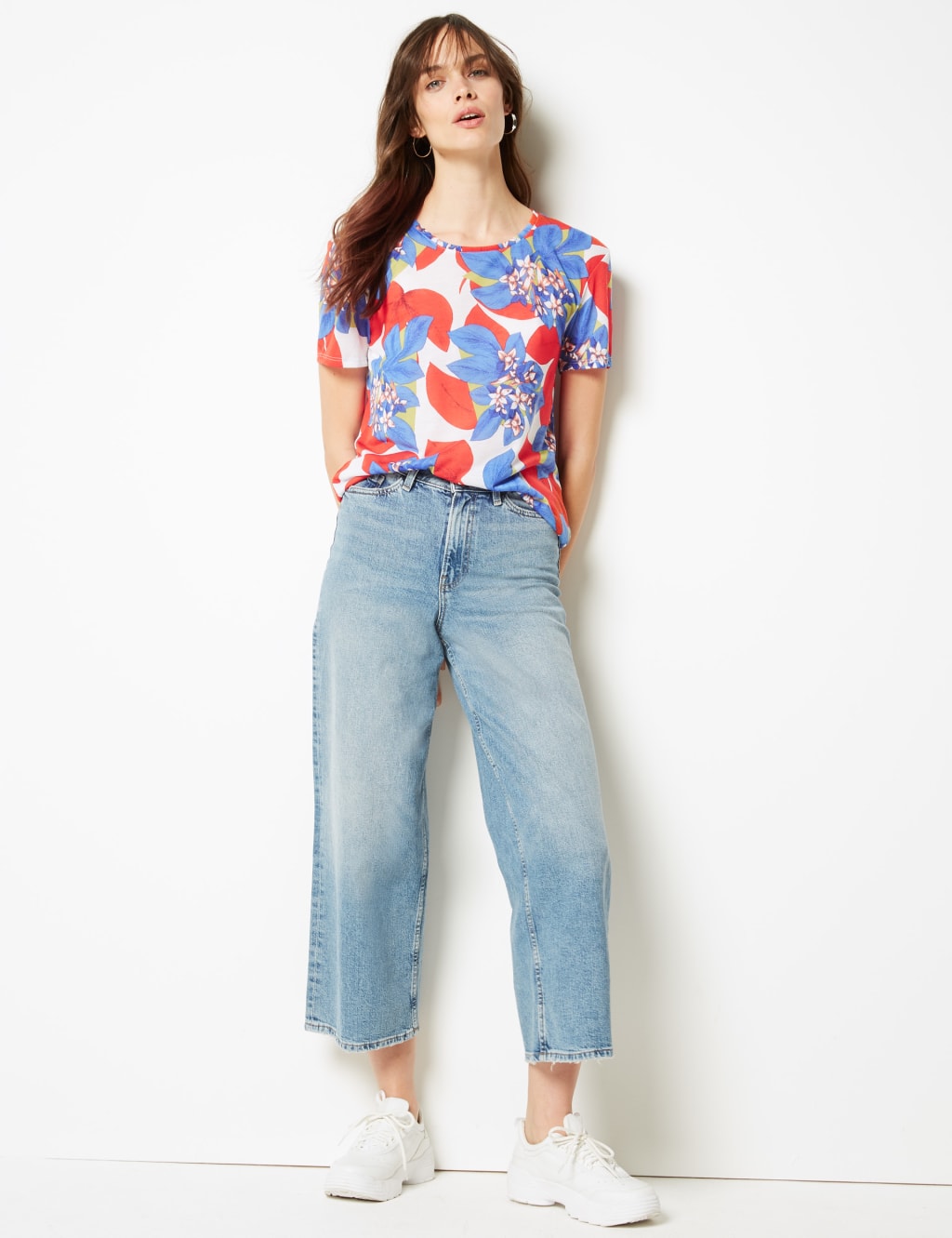 Bold Floral Print Relaxed Fit T-Shirt 3 of 4