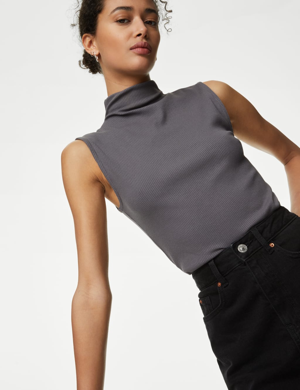 Cotton Blend Funnel Neck Vest 3 of 5