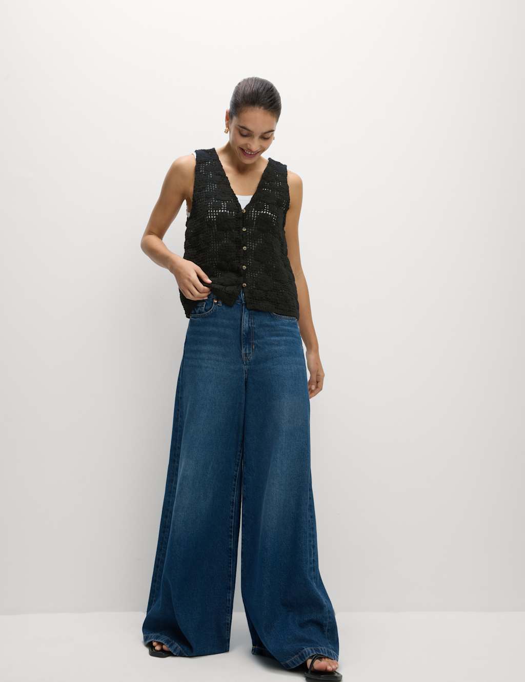 Pure Cotton Textured Vest 4 of 7