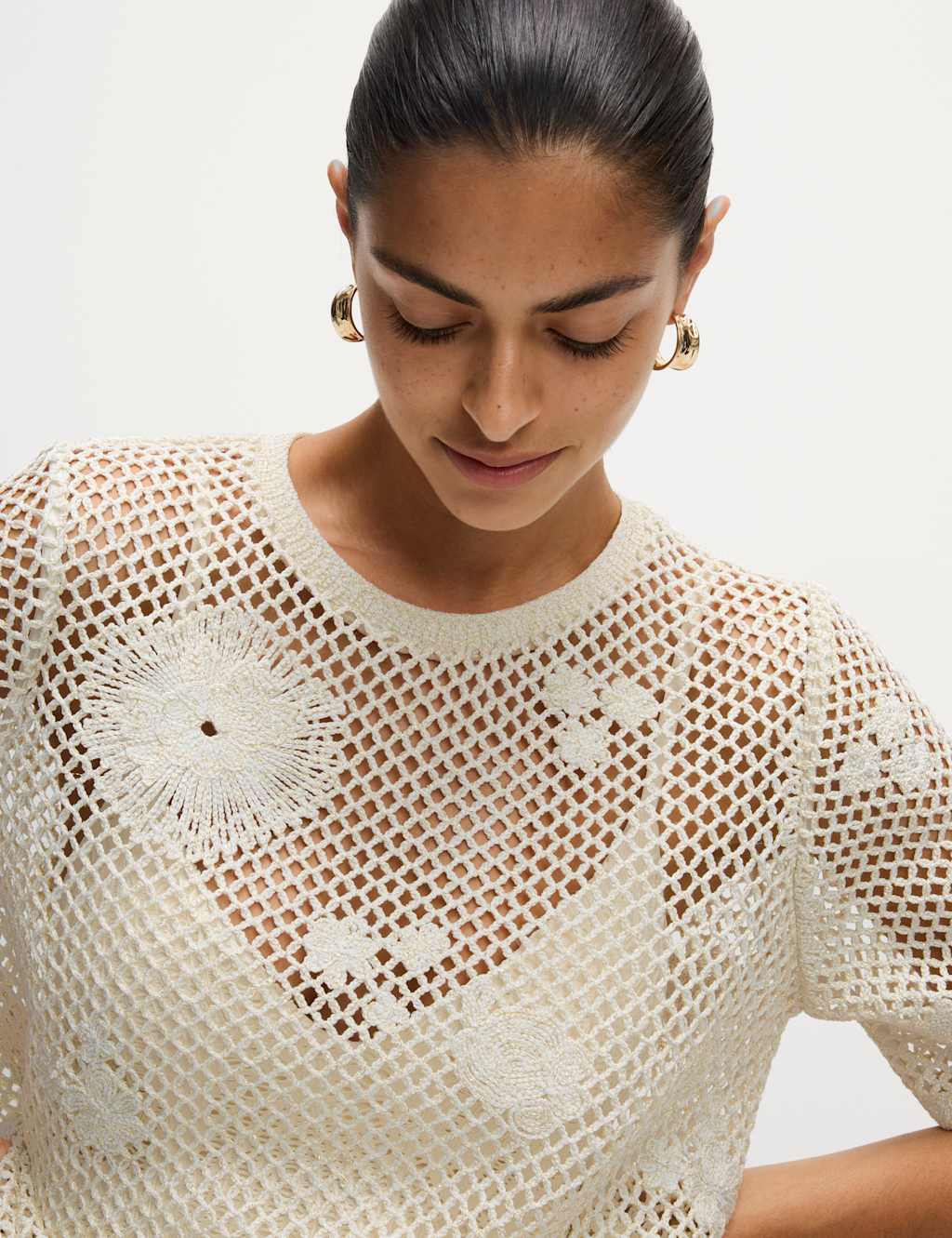 Crochet Sparkly T-Shirt 3 of 5