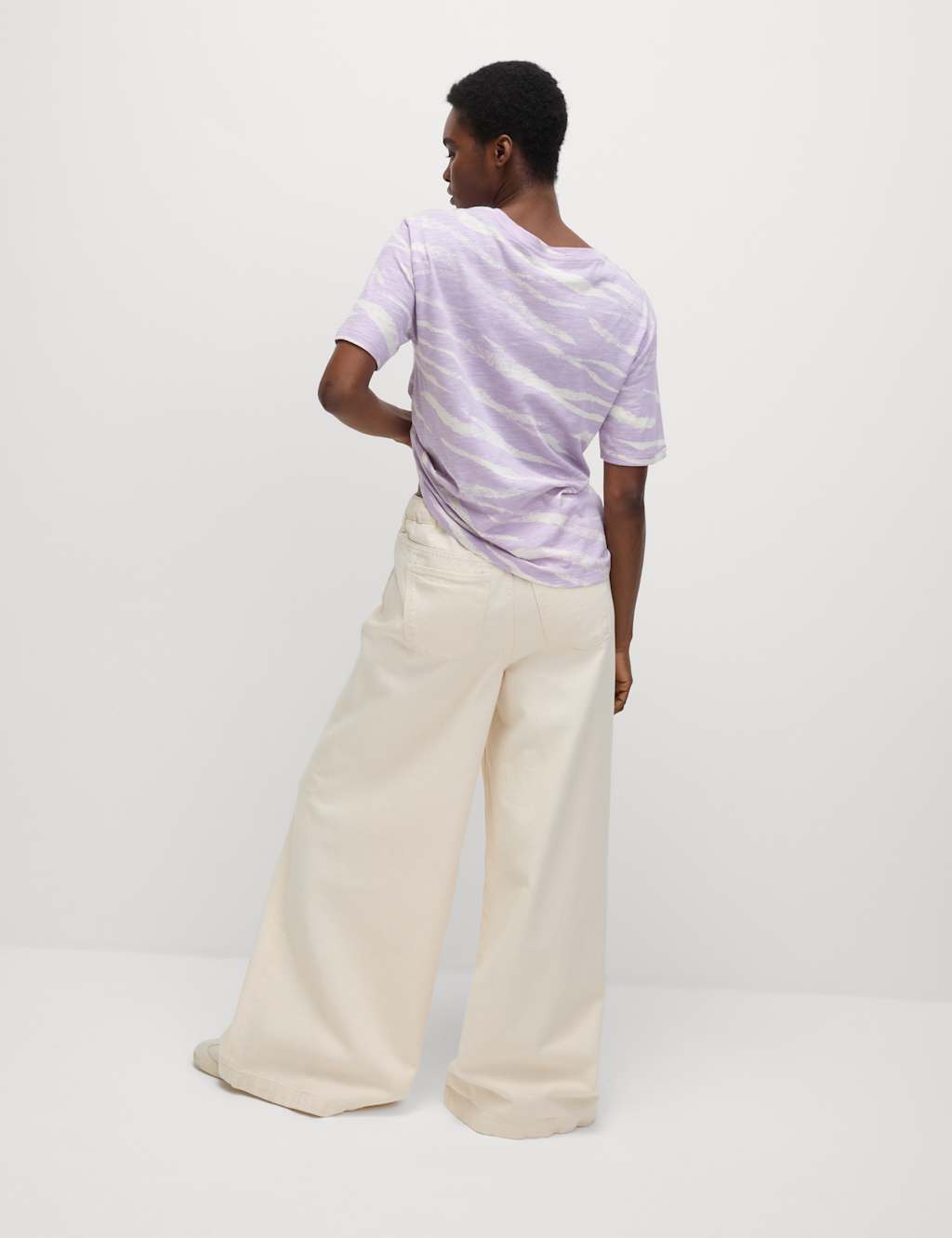 Cotton Modal Blend Printed T-Shirt 4 of 5