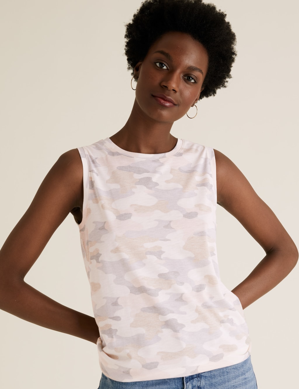 Camouflage Crew Neck Relaxed Tank Top 3 of 5