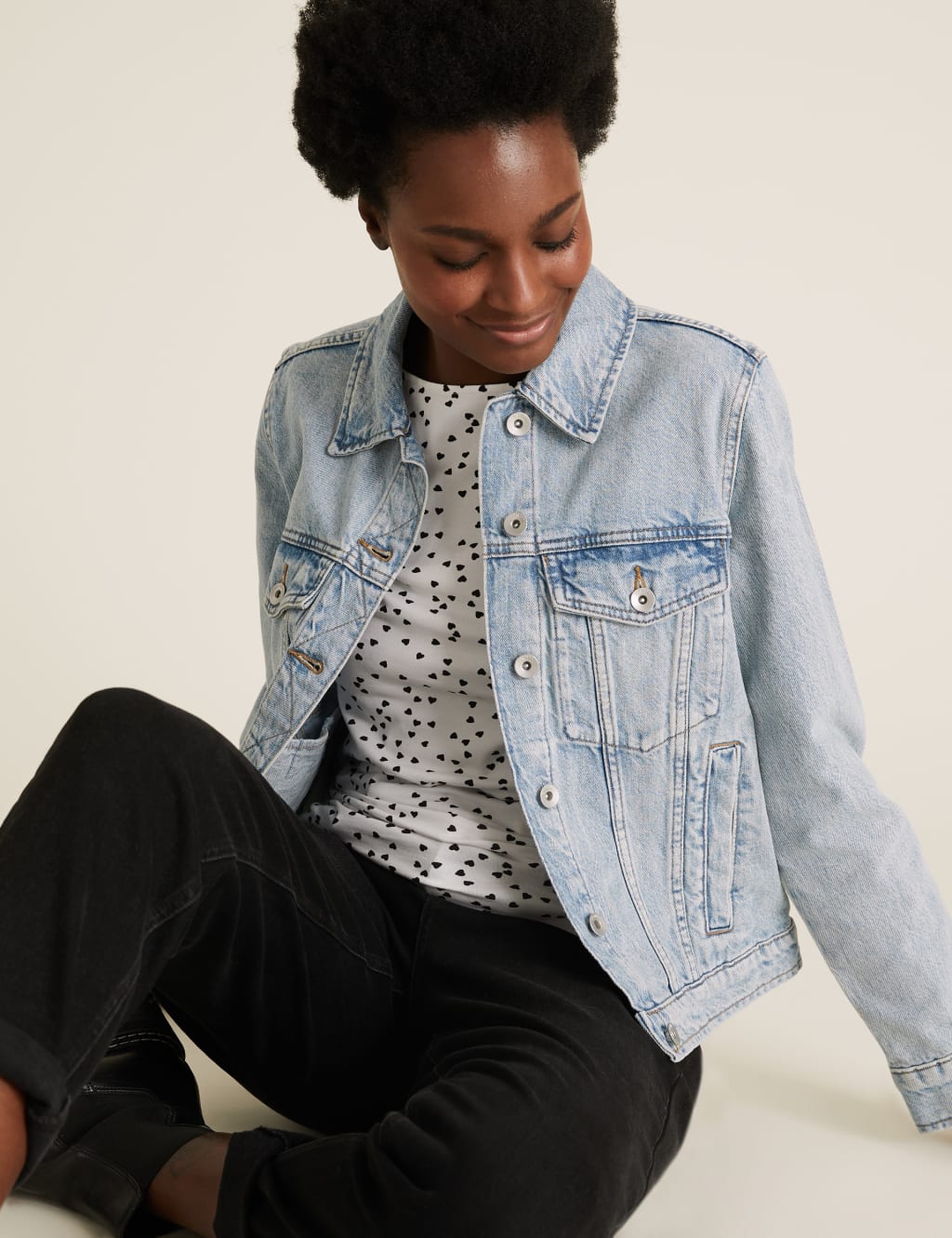 Cotton Printed Slash Neck Fitted Top 3 of 5