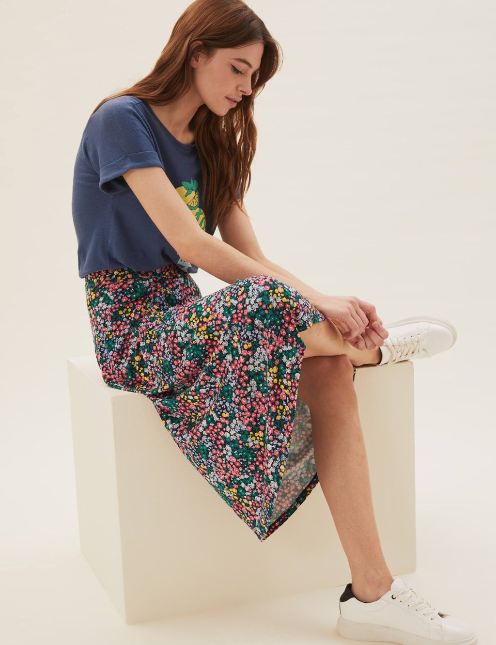 Linen Bring On Sunshine Slogan T-Shirt 4 of 4