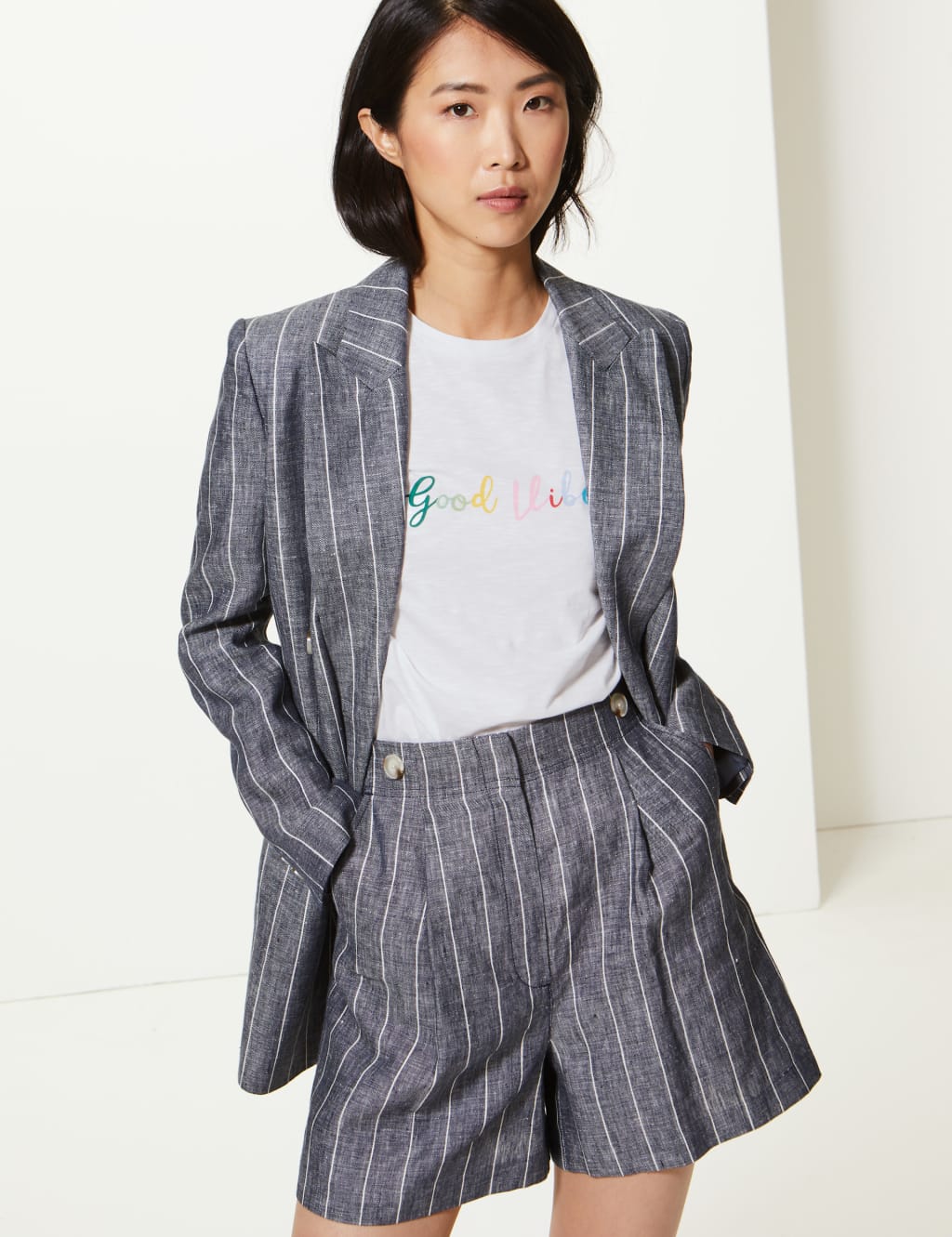 Pure Cotton Good Vibes Straight Fit T-Shirt 3 of 5
