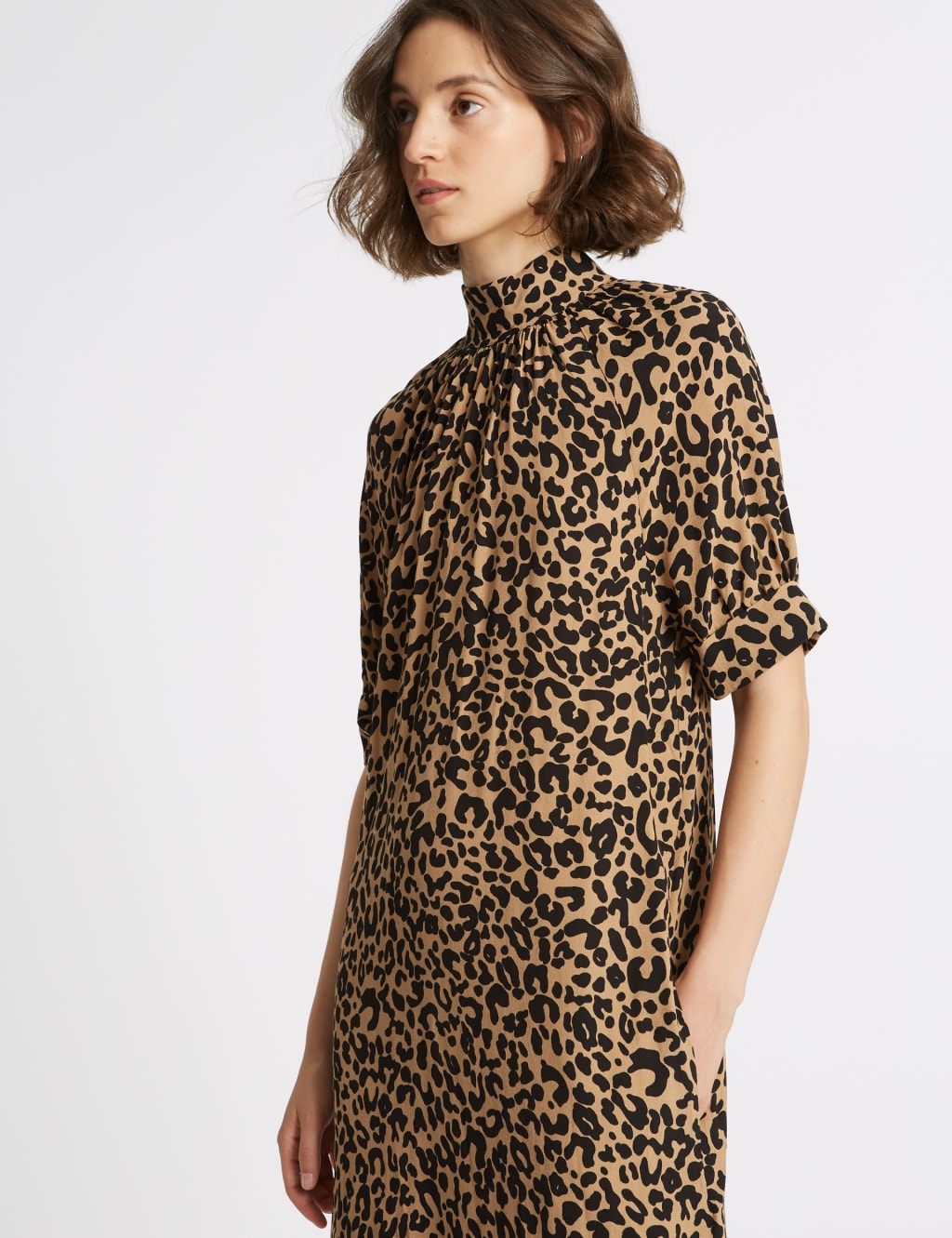 Animal Print Half Sleeve Shift Midi Dress 5 of 5