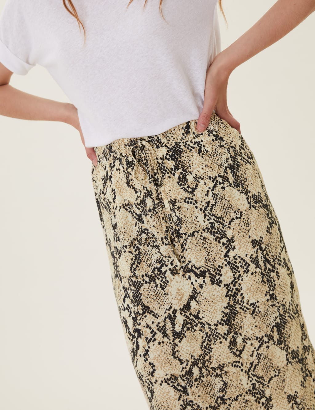 Leopard print midi pencil skirt shop