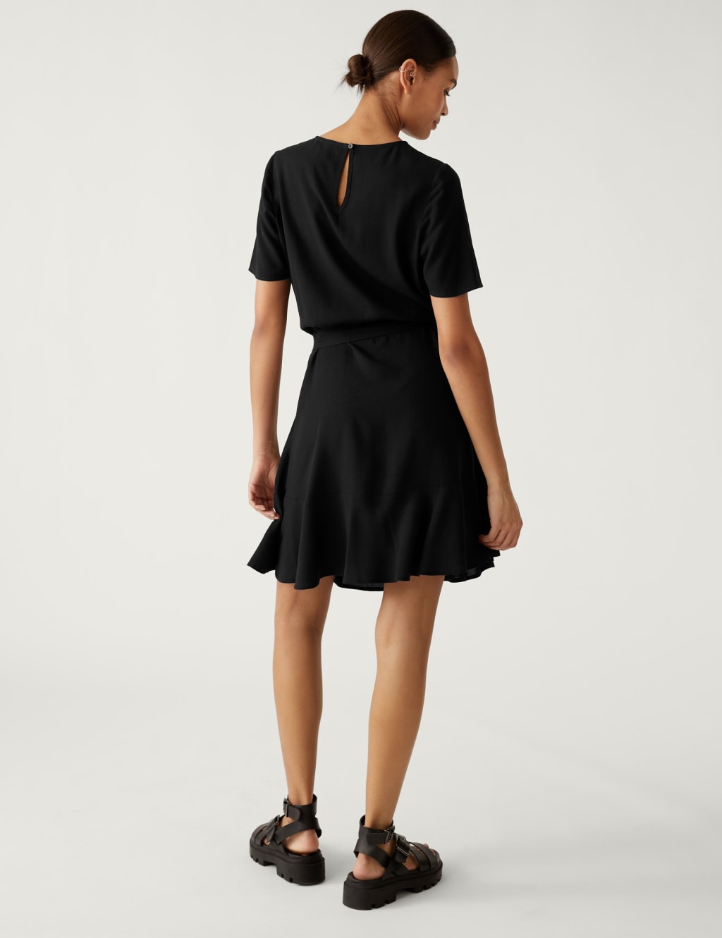 Tie waist tea dress 2025