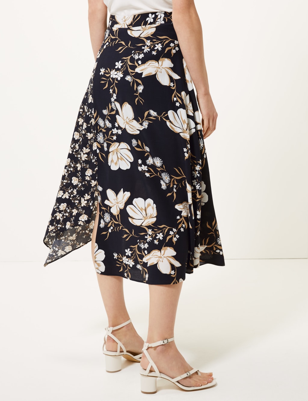 Floral Print Asymmetric Skirt 3 of 4
