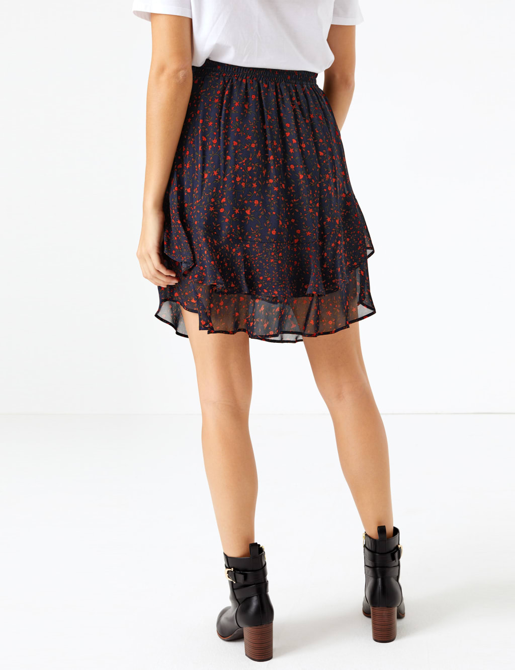 Floral hem mini skirt online