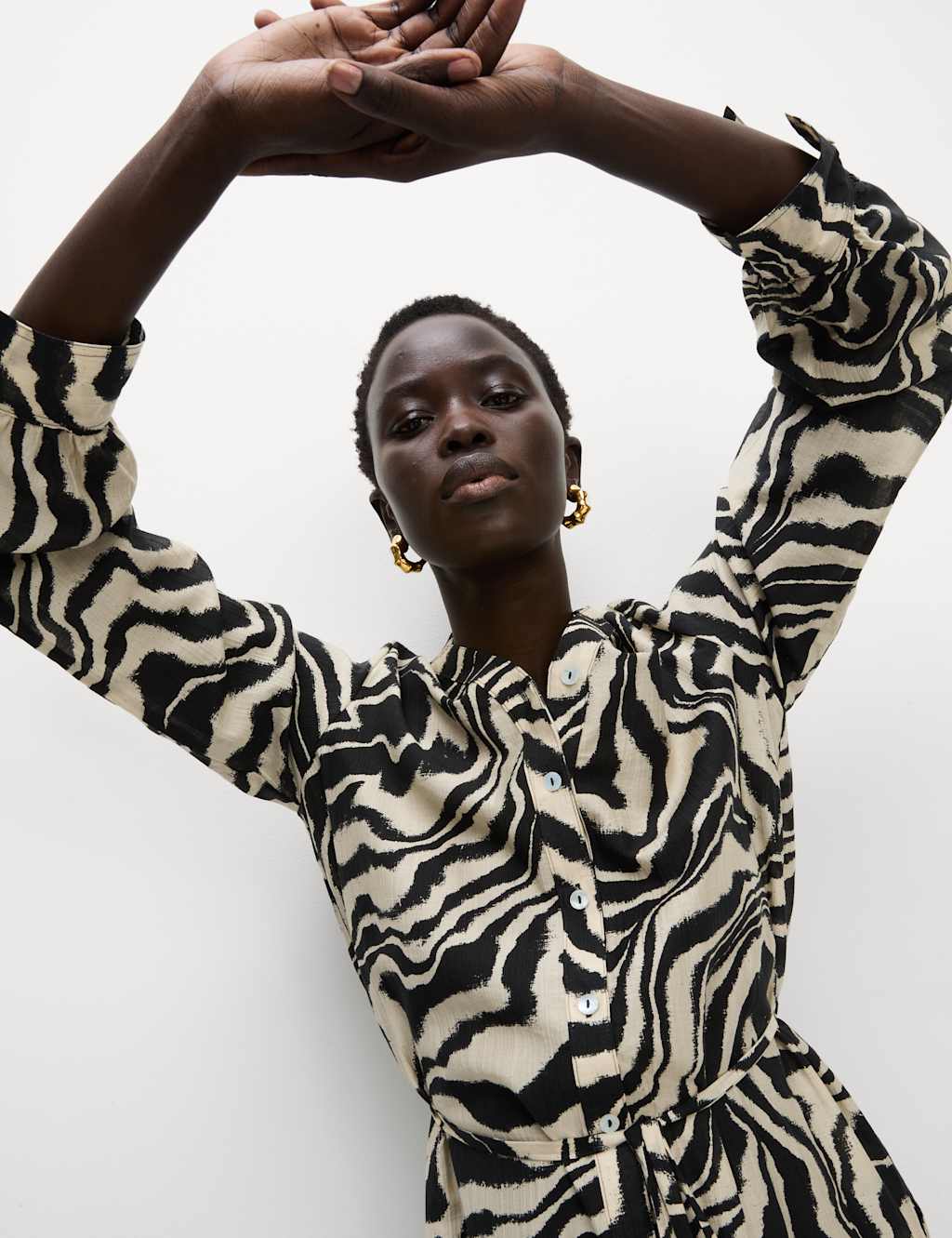 Lyocell Rich Printed Midi Relaxed Dress 3 of 7