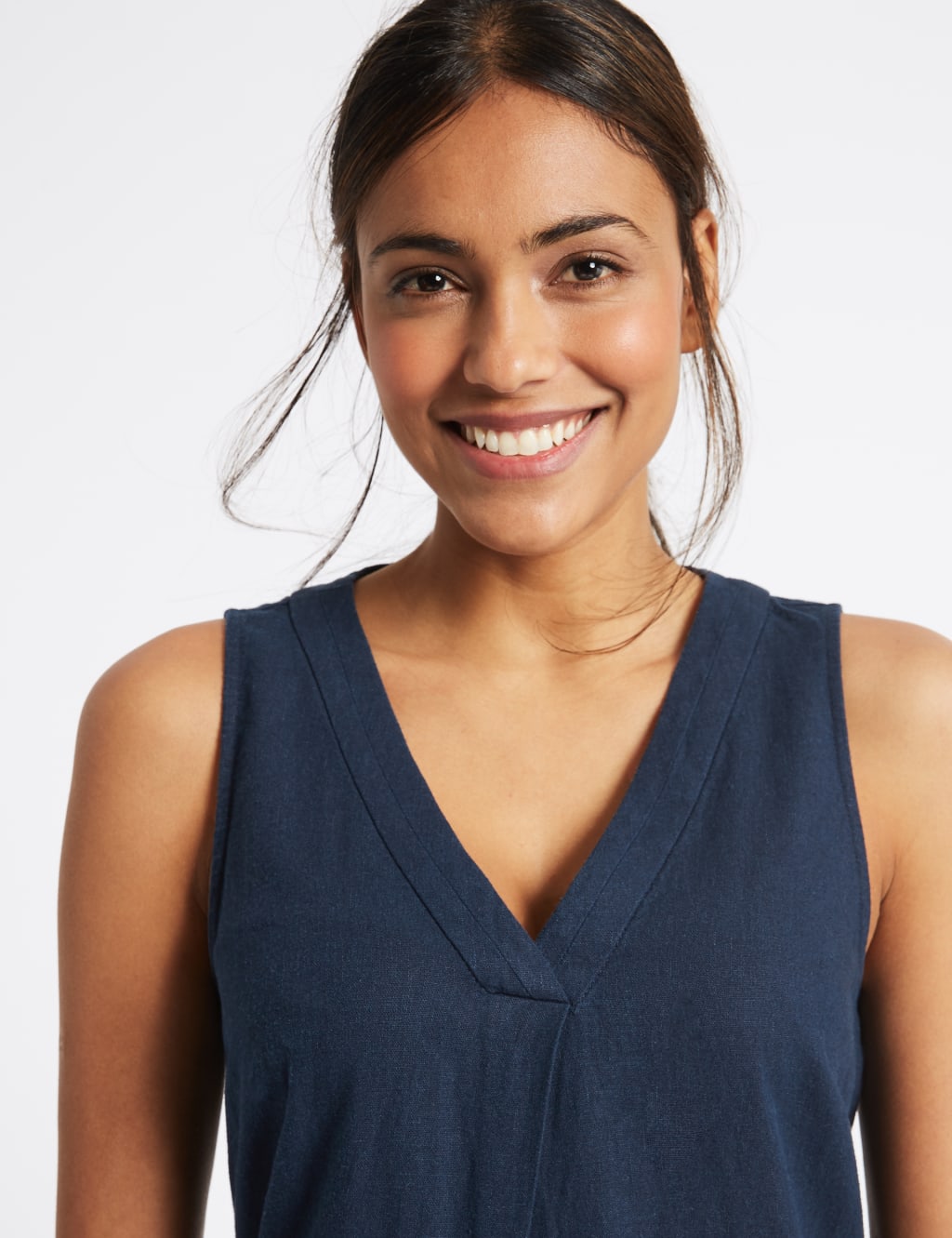 Linen Blend Curved Hem V-Neck Tunic Dress 5 of 5