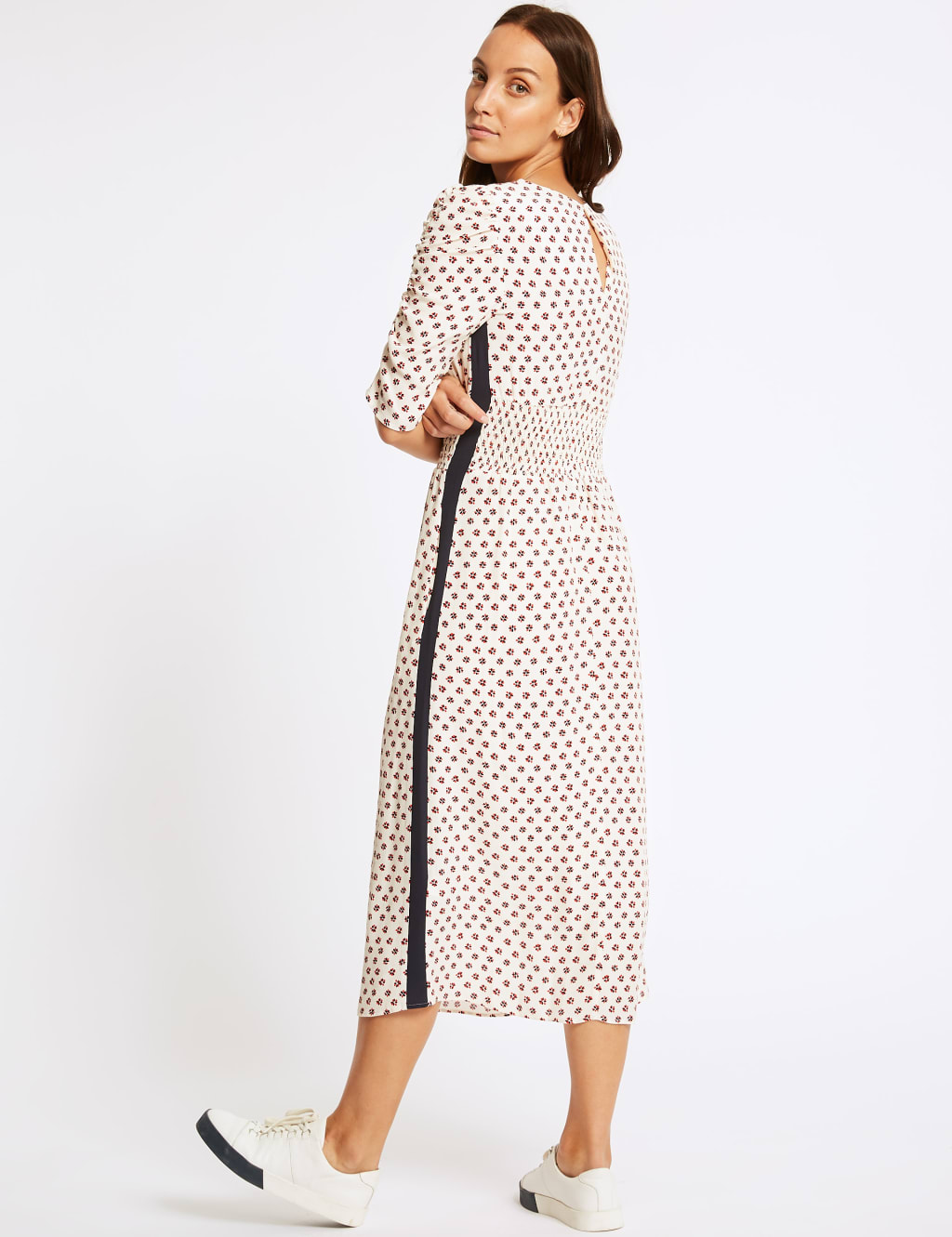 Floral Print Half Sleeve Swing Midi Dress 4 of 5