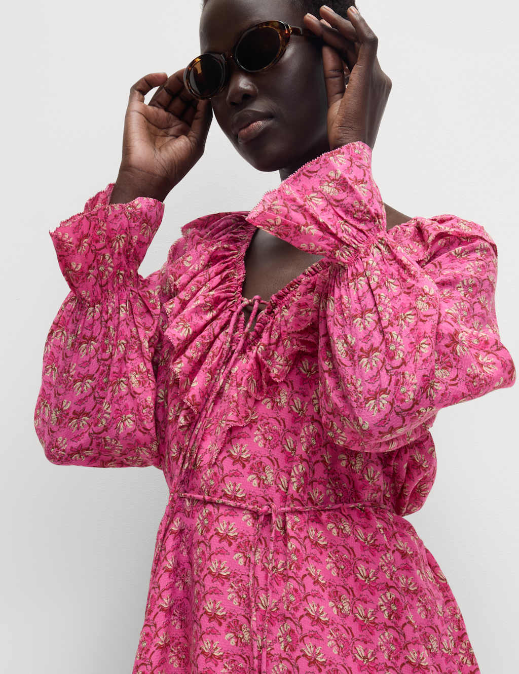 Floral V-Neck Mini Waisted Dress 3 of 5