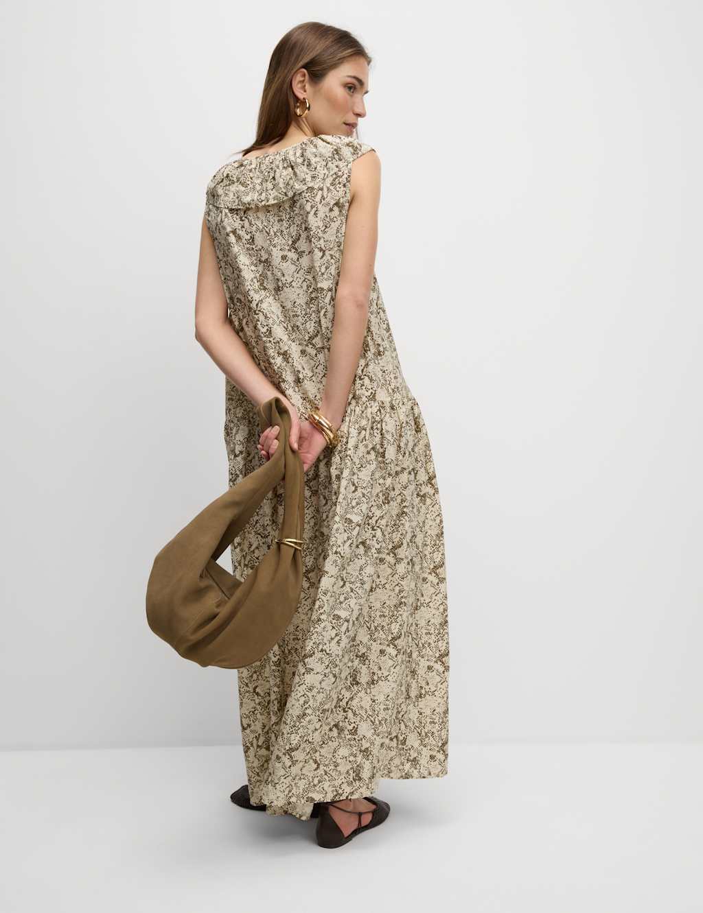 V-Neck Frill Detail Midaxi Relaxed Dress 3 of 5