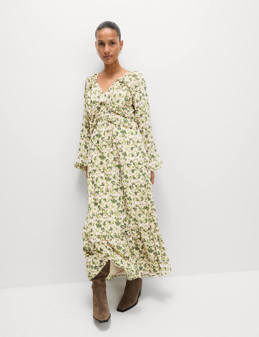 Chiffon Floral V-Neck Midaxi Waisted Dress 4 of 6
