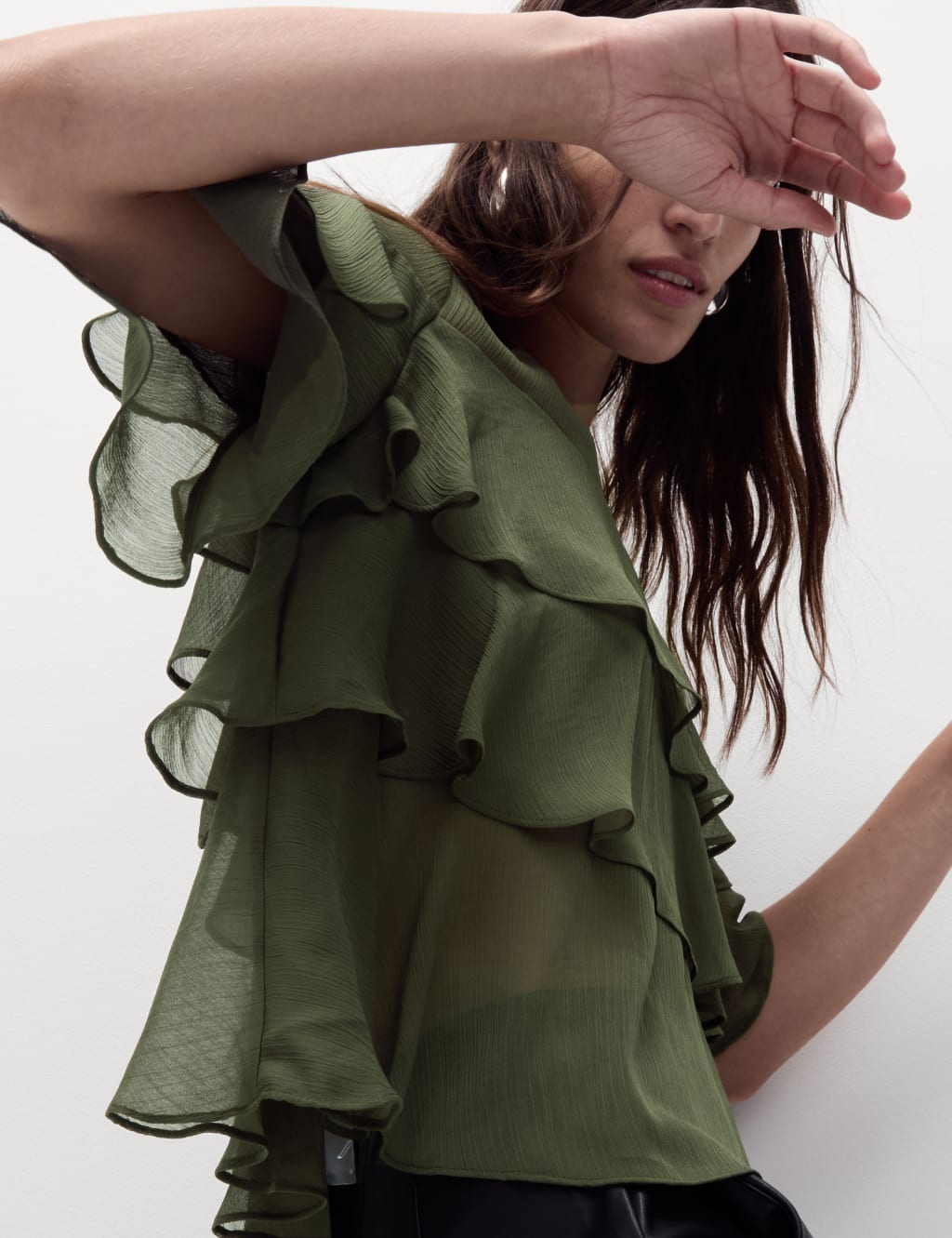 Ruffle frill blouse shop
