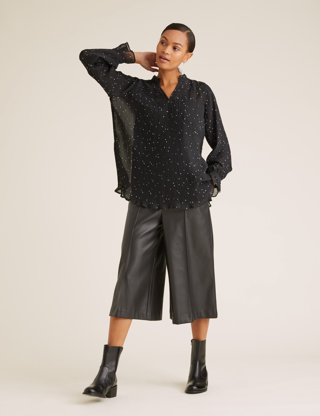 Long sleeve polka dot blouse top