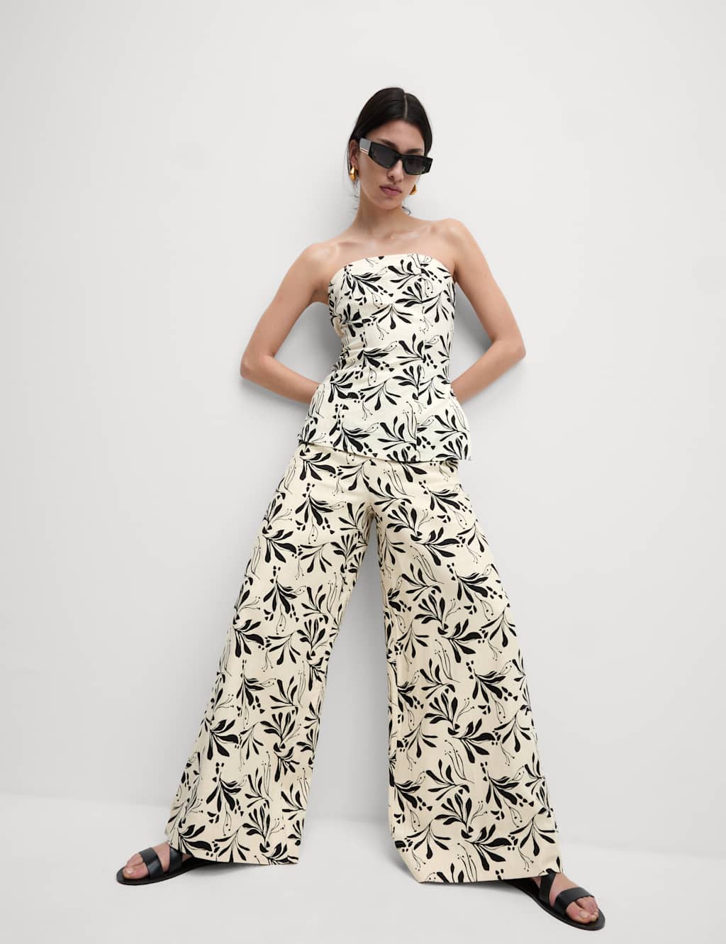 Linen Blend Printed Bandeau Top 4 of 6