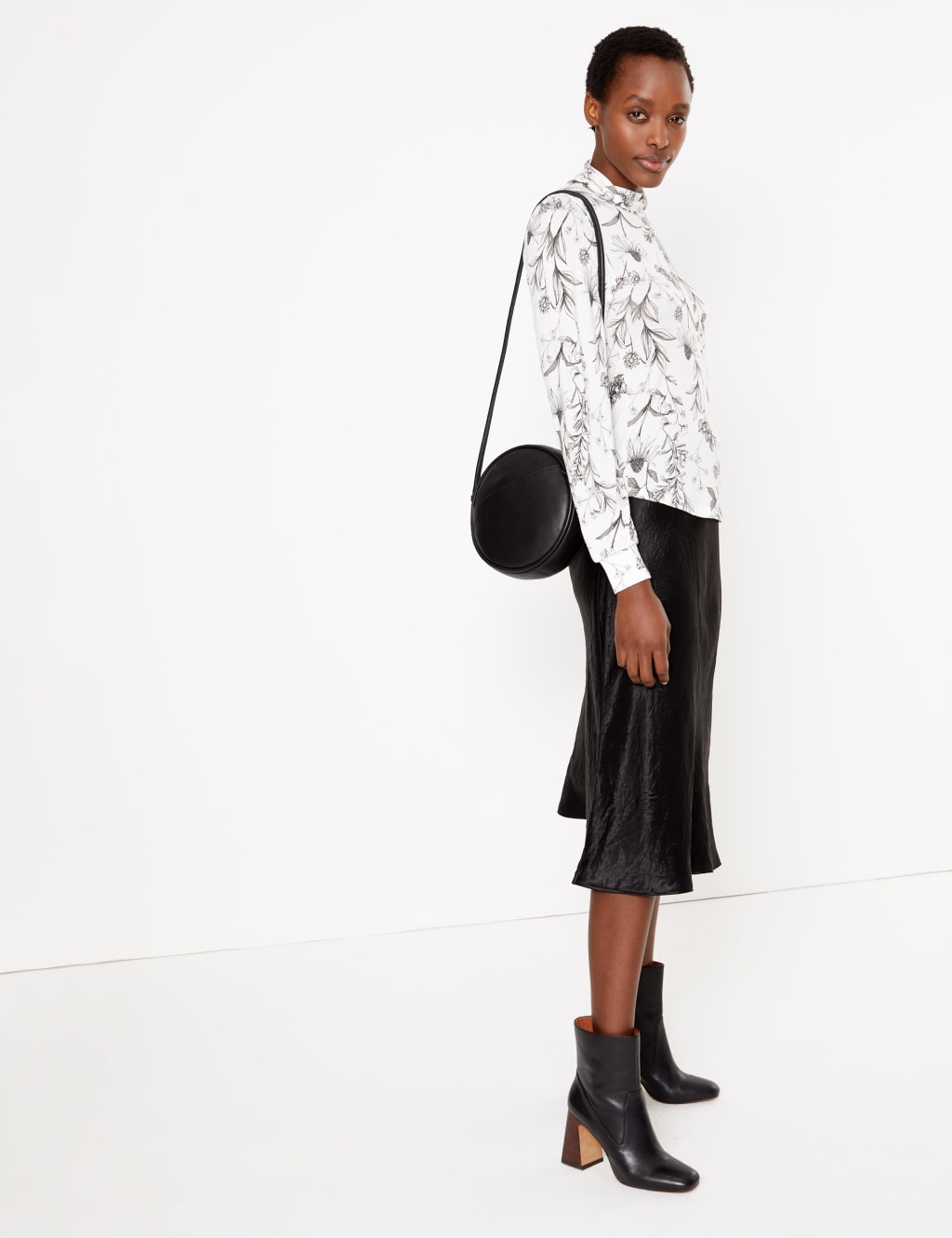 Floral Print Fitted Long Sleeve Top 1 of 5