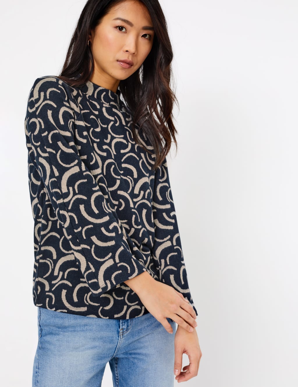 Printed High Neck 3/4 Sleeve Sweatshirt 3 of 4