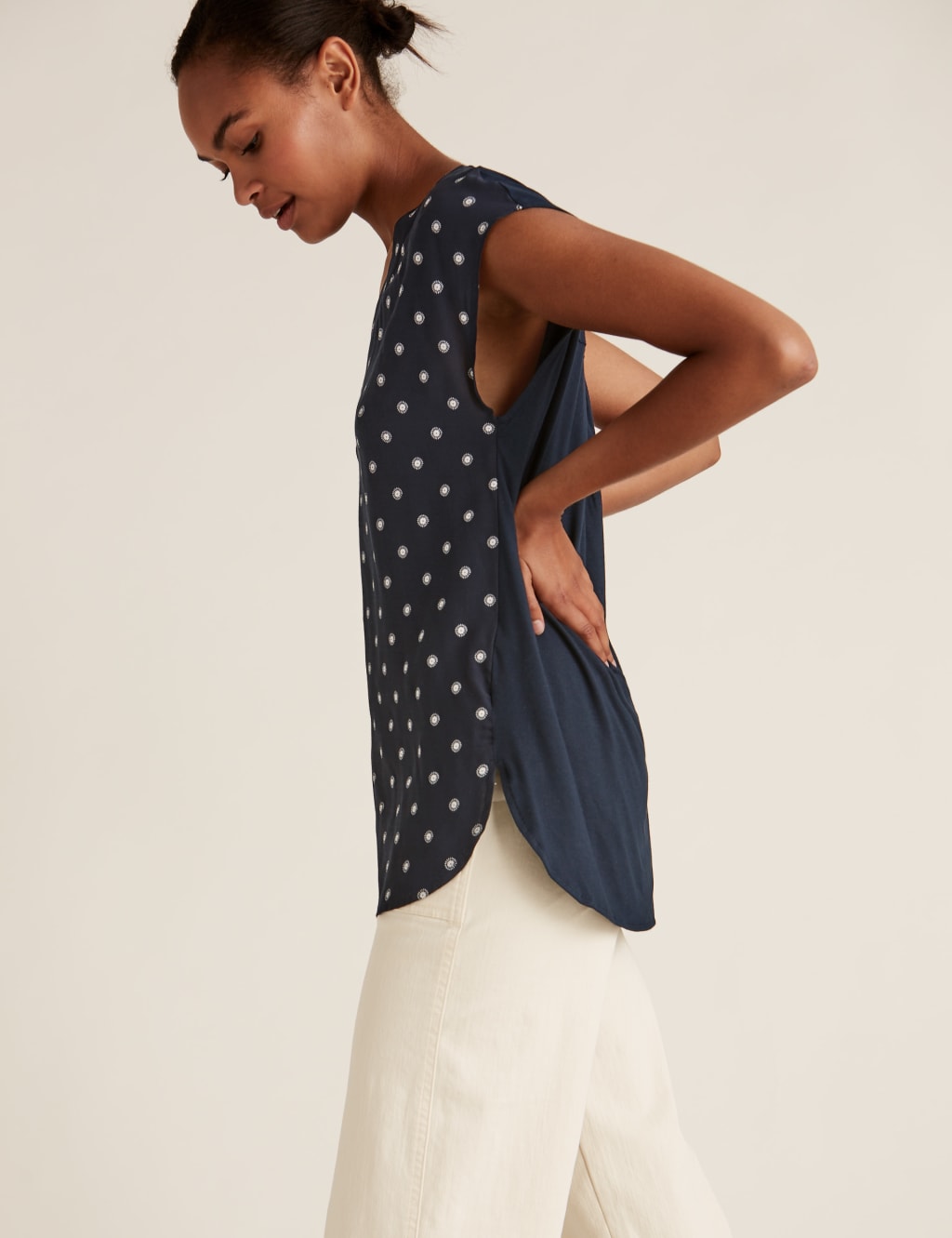 Spot Print V-Neck Longline Short Sleeve Top 3 of 4