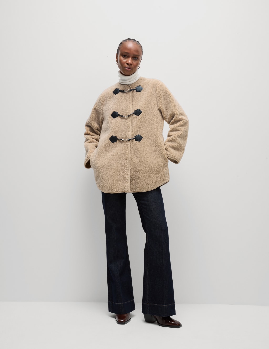 Buckle coat shop