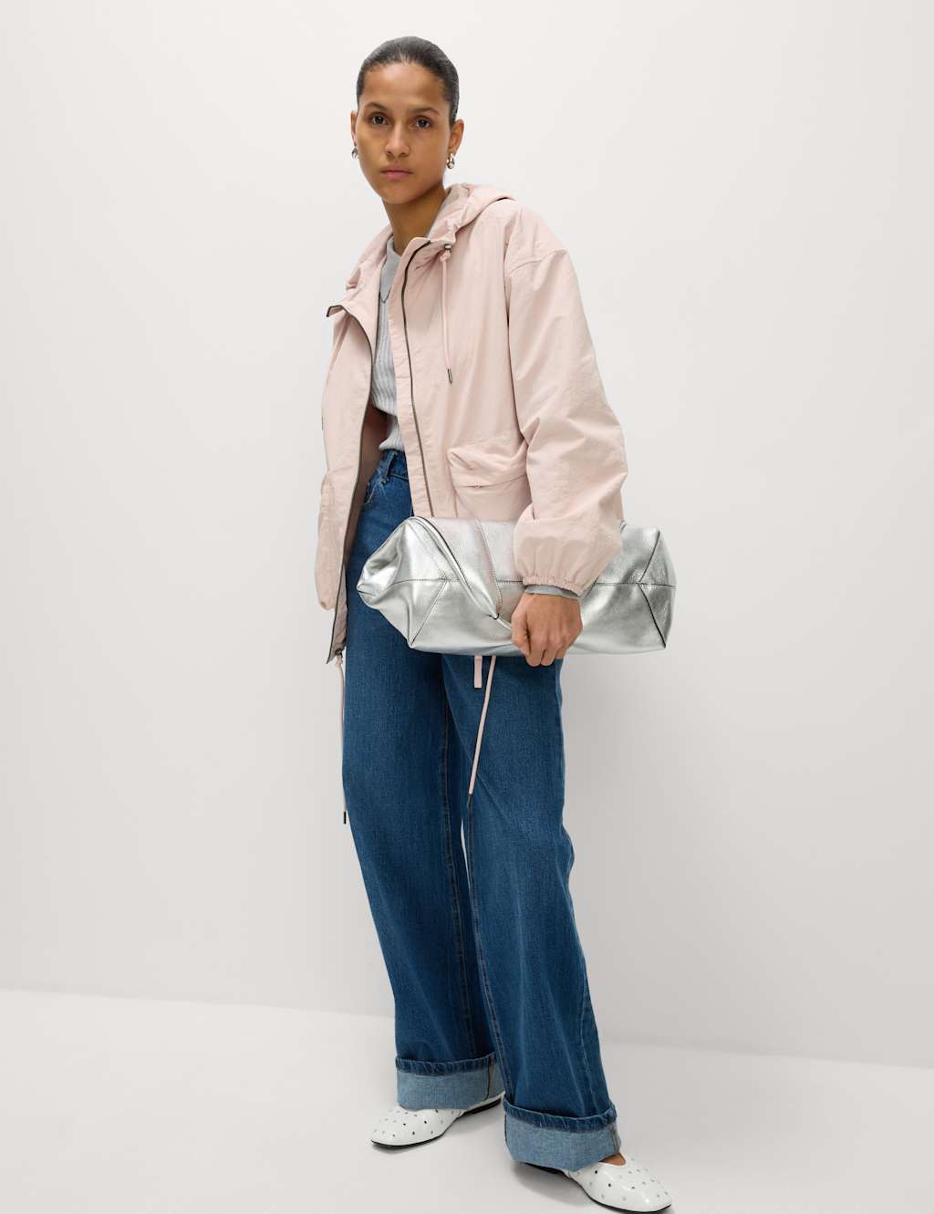 Lightweight Hooded Rain Jacket 3 of 7