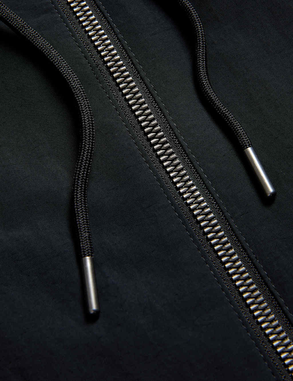 Lightweight Hooded Rain Jacket 7 of 7