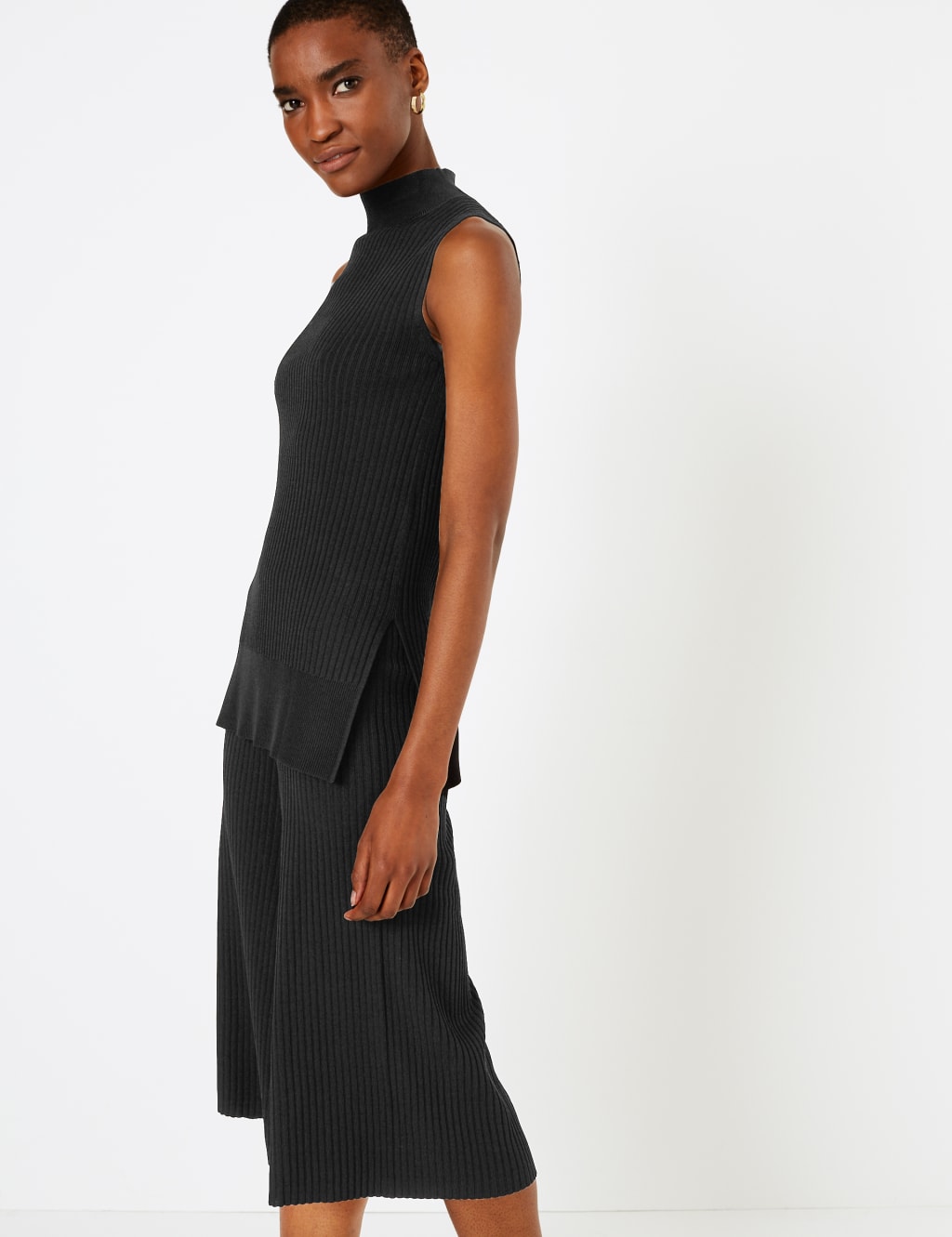 Ribbed Knit High Neck Sleeveless Top Autograph M S