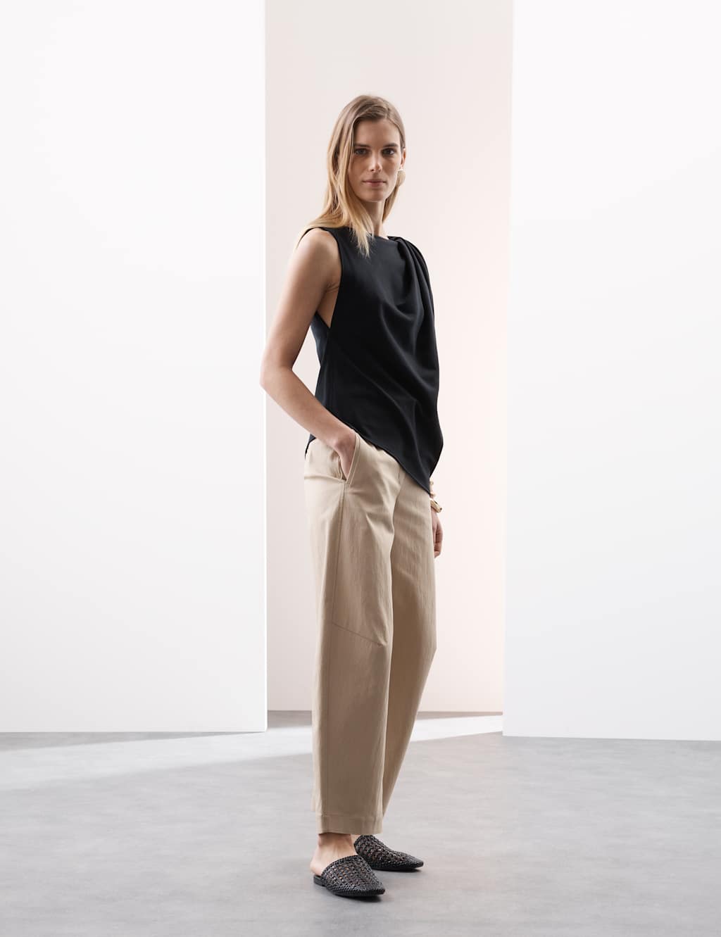 Cotton Rich Relaxed Fit Top 3 of 6