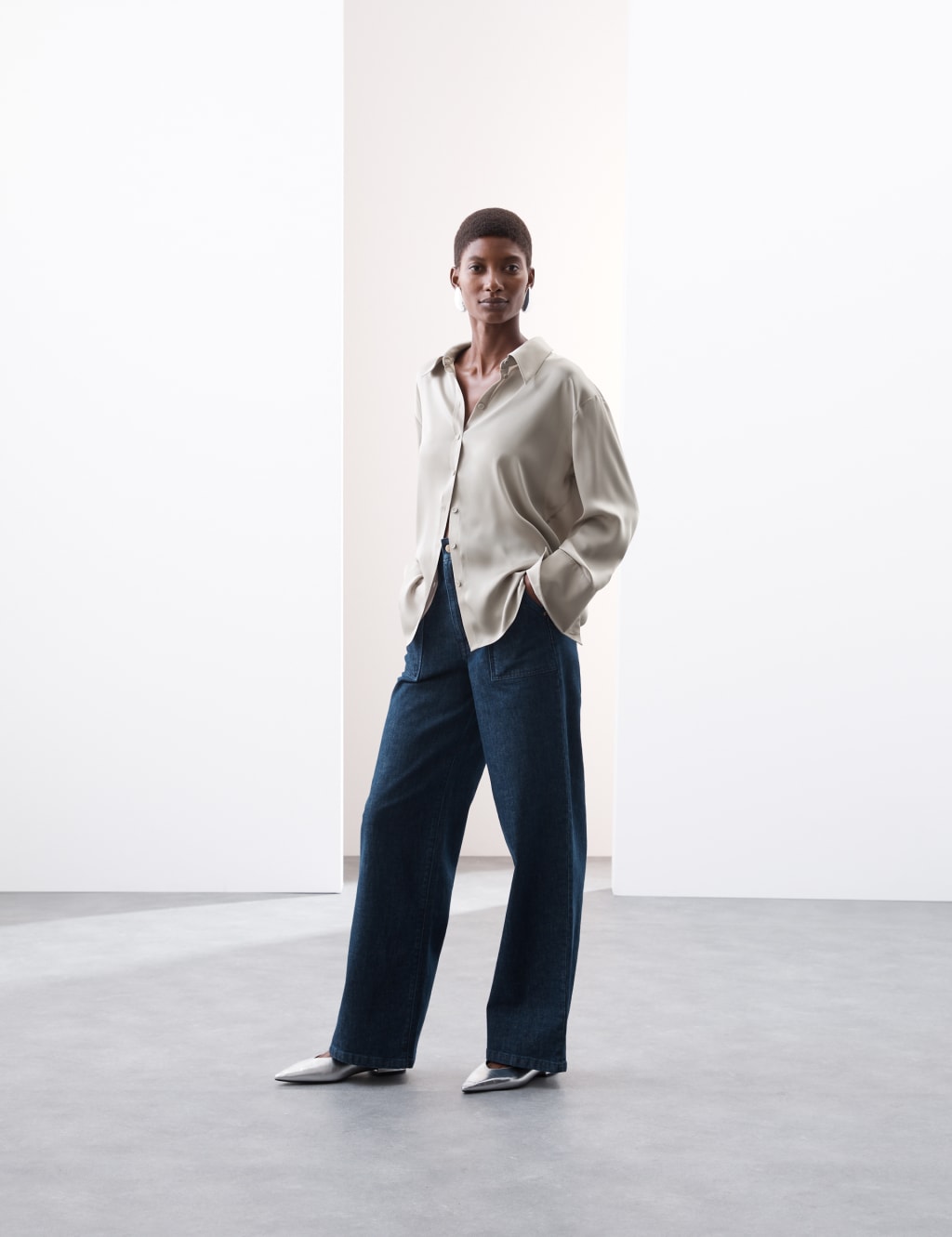 Satin Collared Relaxed Shirt 5 of 7