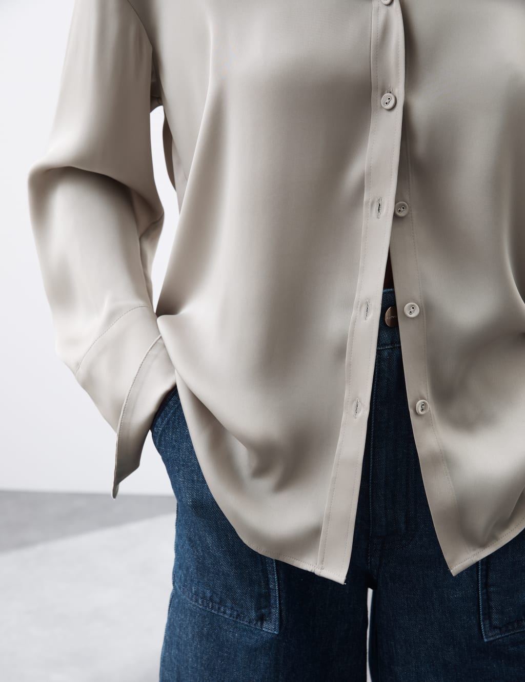 Satin Collared Relaxed Shirt 6 of 7