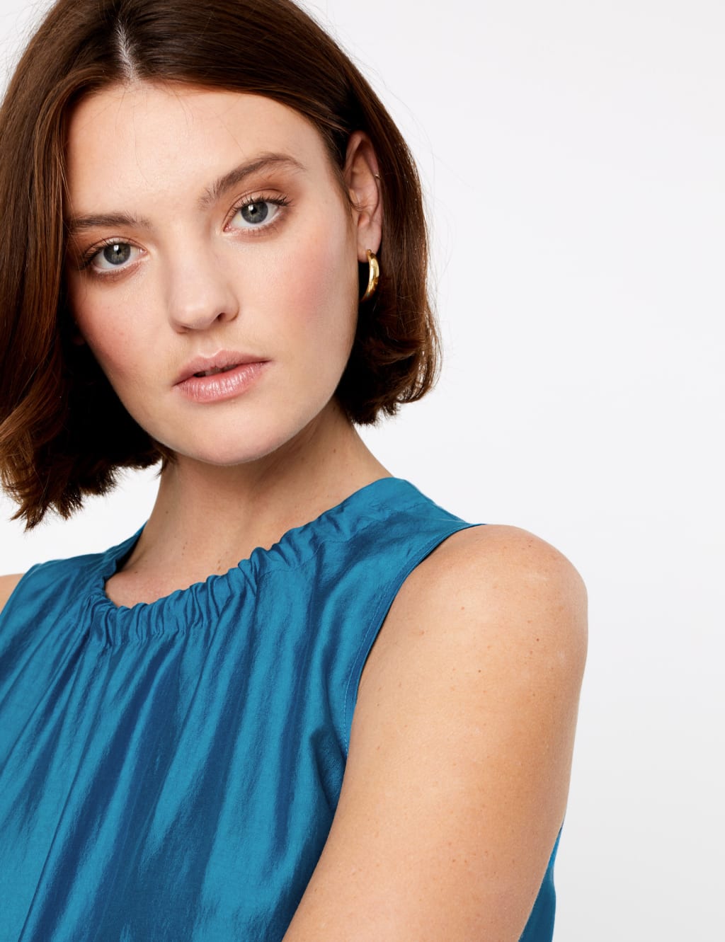 Tencel™ Relaxed Sleeveless Shell Top 1 of 4