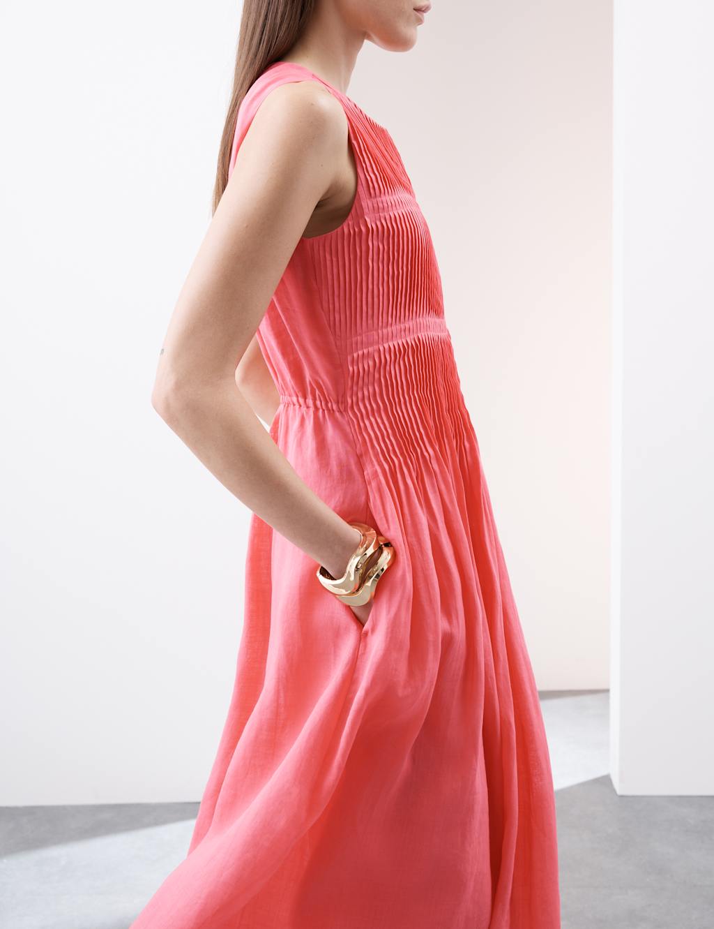 Pure Ramie Round Neck Pintuck Midi Shirred Dress 1 of 6