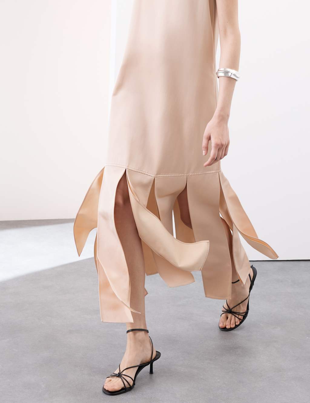 Satin Scoop Neck Tassel Midi Dress 3 of 7